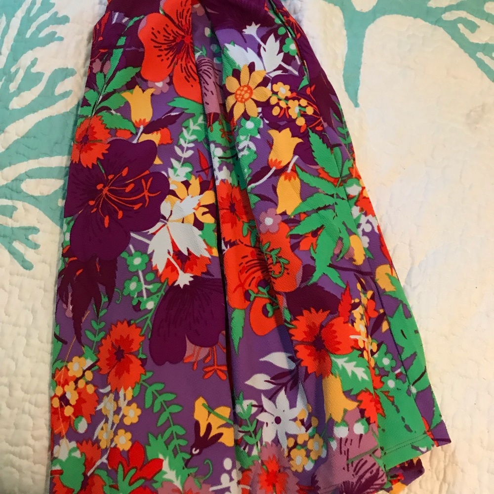 Lularoe Madison - Picture 2 of 2